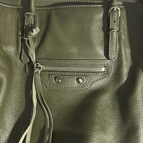 Balenciaga Papier A5 Zip Around Tote - Picture 9 of 10